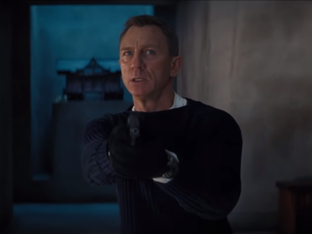 Джеймс Бонд