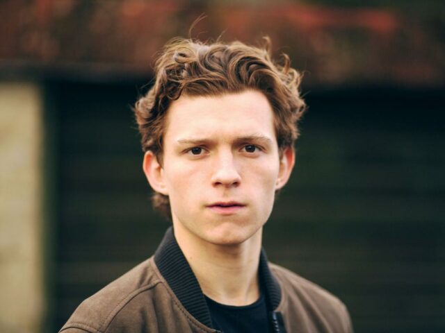 Том Голланд