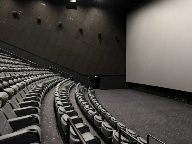 кінотеатр